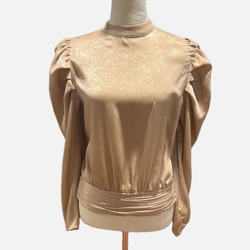 A.Calin By flying tomato puff sleeve top